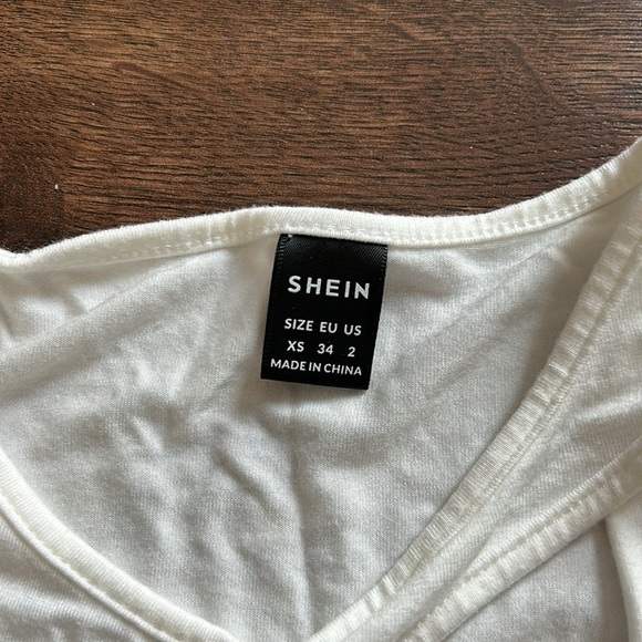 Bundle of Women's White Crop Tops SHEIN XS | White Crop Tops | White Tank Top - Picture 9 of 10